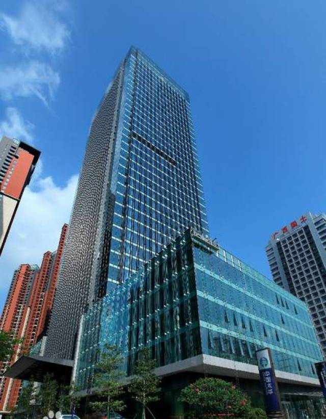 西乡塘区新阳写字楼 保利锦上 290㎡ 商务办公 实景图