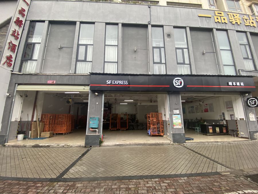 兴宁区区政府商铺 兴宁区35号线双地铁口无转让费的临街铺面出租，宜做酒店用品 实景图