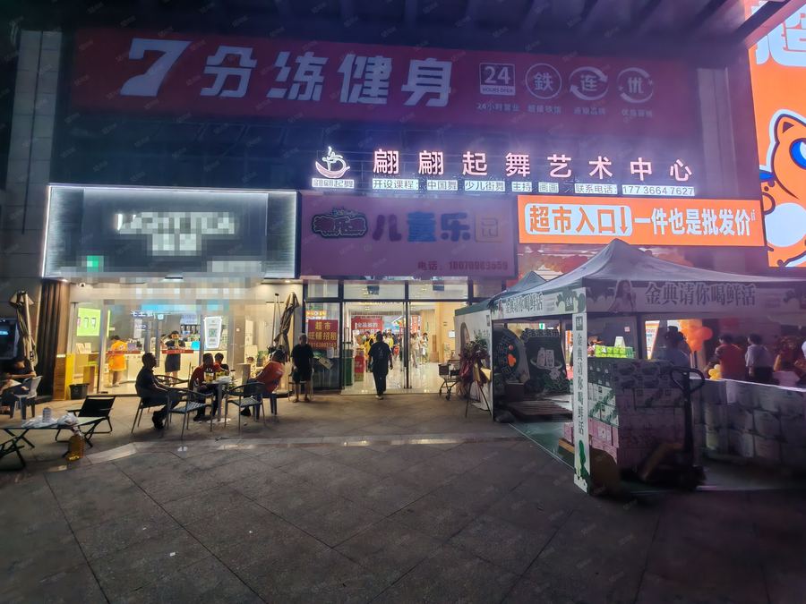 西乡塘区商铺 万人社区天健城品牌奶茶店转让！ 实景图