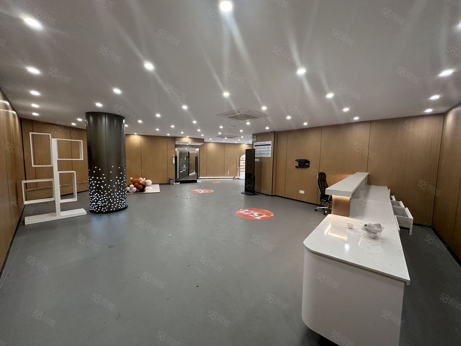 青秀区东盟商务商铺 凤岭北东盟万象城旁一拖二楼770平医美精装旺铺急租 实景图