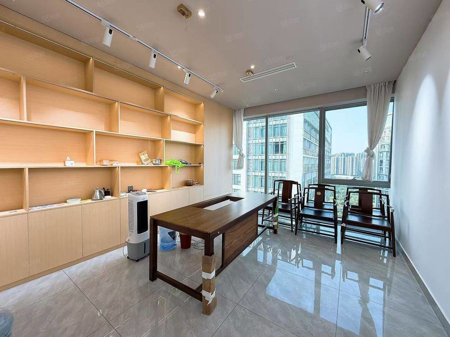 青秀区长湖路写字楼 凤岭北绿地丨1加1格局丨工作室茶室首选丨有8套随时可看丨万达 实景图