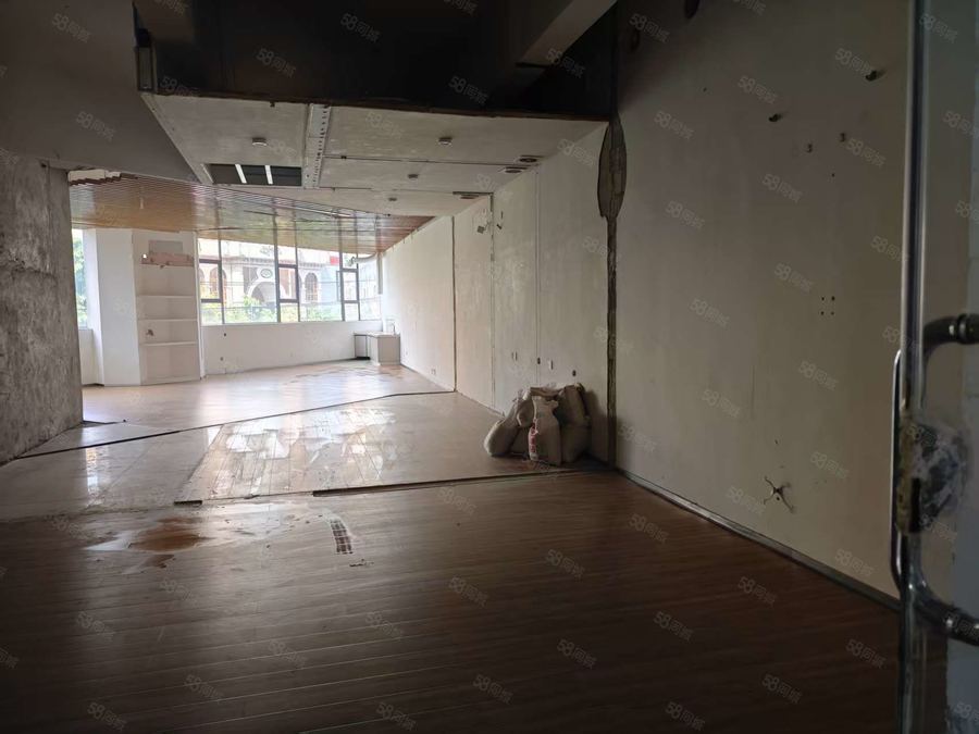 青秀区商铺 东葛园湖南路25号新源大厦三楼商铺招租 实景图