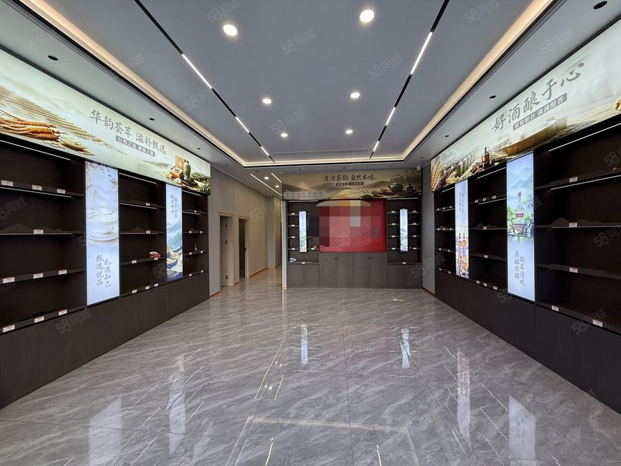 青秀区长湖路商铺 酒庄 茶馆 会所 新装修 办公 可停10辆车 来电 实景图