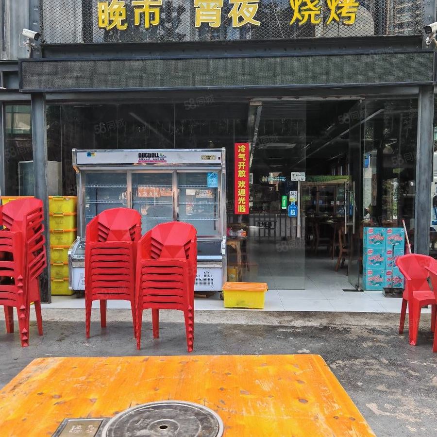 西乡塘区安吉商铺 友爱立交临街餐饮宵夜商铺出租,已装修好,省事省心,随时入驻 实景图