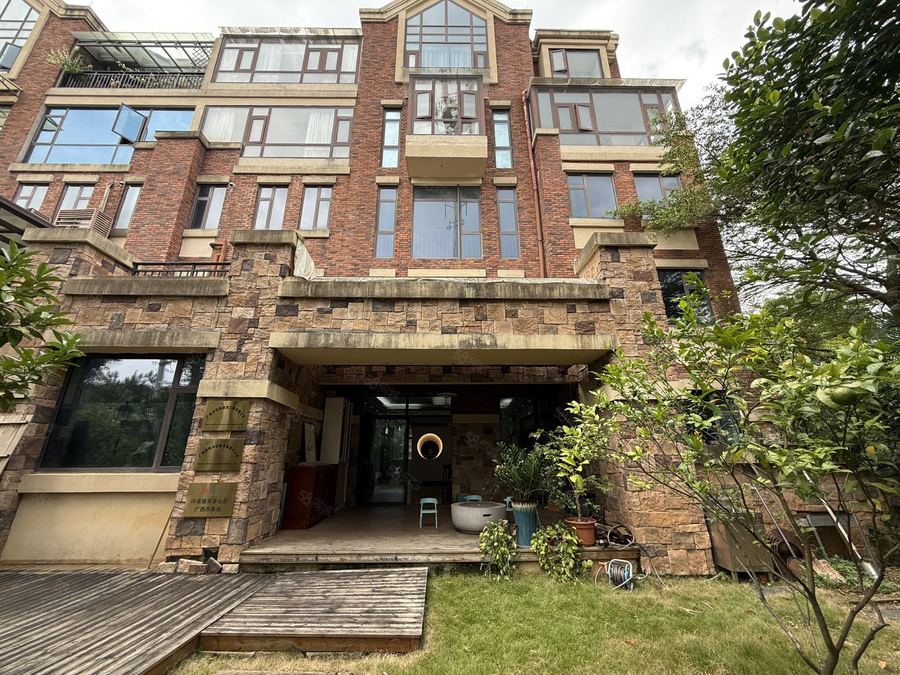 青秀区东盟商务商铺 独栋小洋楼 新装修会所 即见得 带车位！ 实景图
