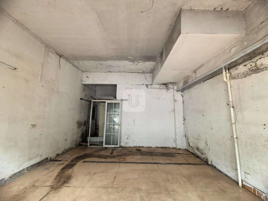青秀区商铺 凤岭北 凤凰岭路 在水一方 临街商铺 空铺招租 价格可商 实景图