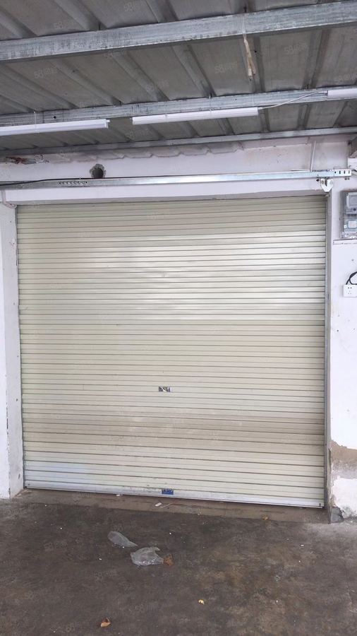 青秀区商铺 可外卖T字路口，流量高 品牌连锁福地 看上来电 诚心租 实景图