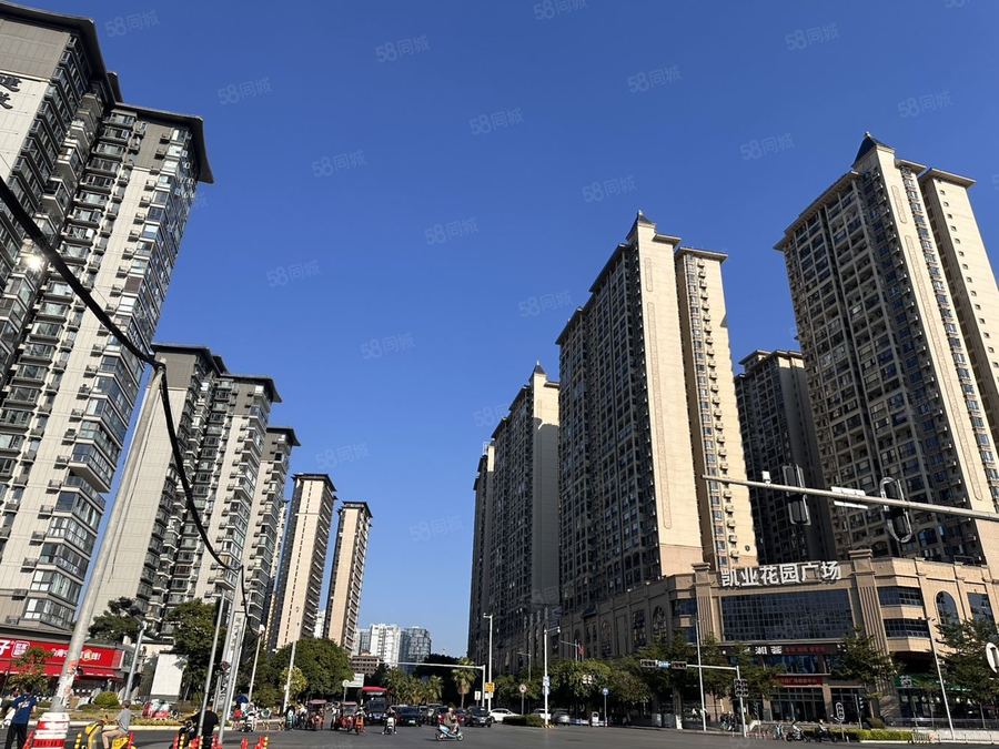 青秀区商铺 东葛长湖路青秀万达商圈临街二楼1111平精装旺铺低价急租 实景图