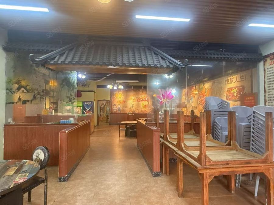 青秀区心圩商铺 旺铺386平配用品空调,特价得,直租免中介 实景图