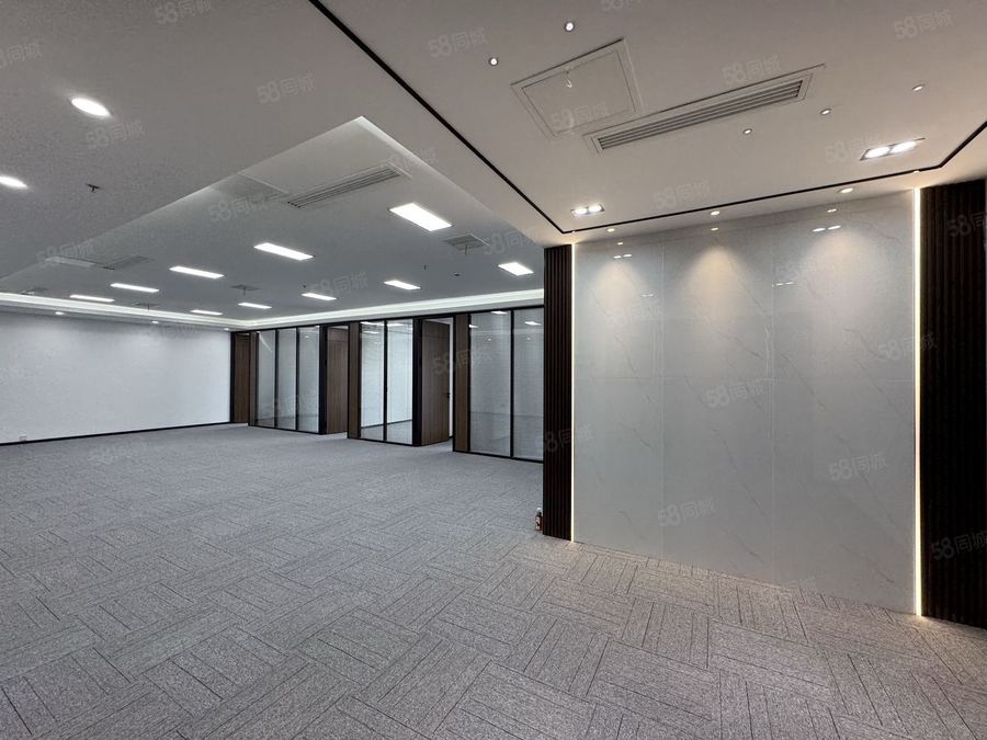 青秀区东葛路写字楼 新！青秀万达325平！半年起租！房东直租！ 实景图