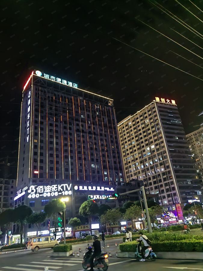 青秀区商铺 临街铺面出租96平,可外摆,餐饮适合各种行业经营 实景图
