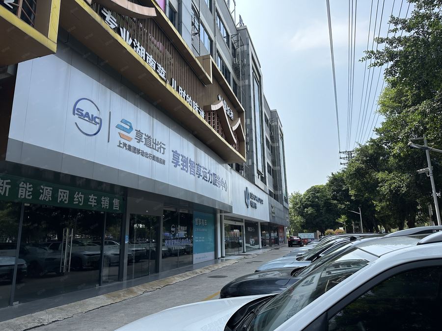 青秀区心圩商铺 科园大道沿街商铺!直租好价格!园区及周边人流量高 免租期长 实景图
