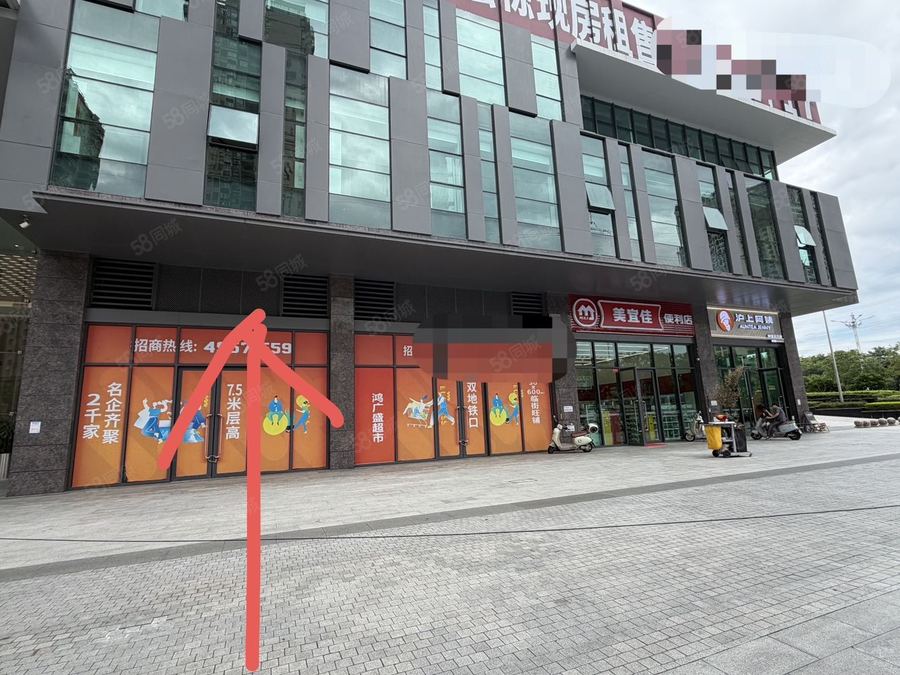 江南区星光大道商铺 带阁楼餐饮商铺出租，无转让费，可做餐饮奶茶咖啡饮品，研祥智谷 实景图