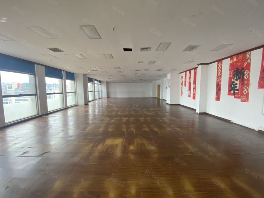 青秀区写字楼 整层 25元1200平 大开间,适合保险金融电商利海亚洲 实景图