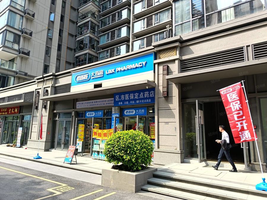 青秀区商铺 东葛路青秀万达斜对面6米层高已做隔层 实景图