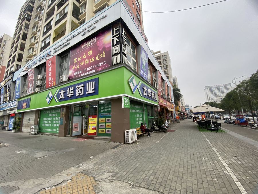 兴宁区区政府商铺 临街铺面出租，无装让费，35号双地铁和小区出入口，人流大 实景图
