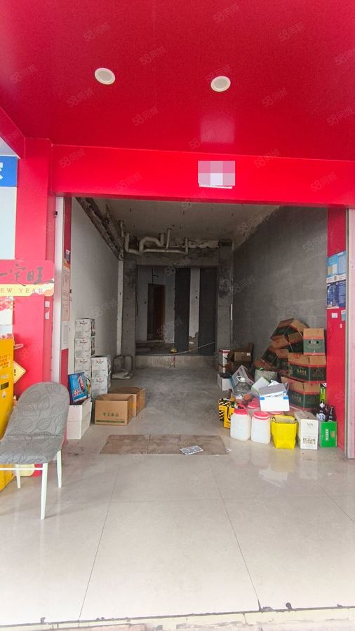 青秀区商铺 园湖路临街商铺直租!大空间格局好,适合多业态经营无中介费 实景图