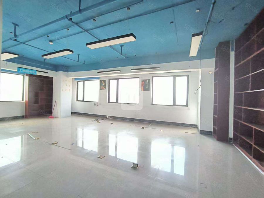 西乡塘区商铺 安吉万达广场写字楼4间打通 整租232平 价格可谈 实景图