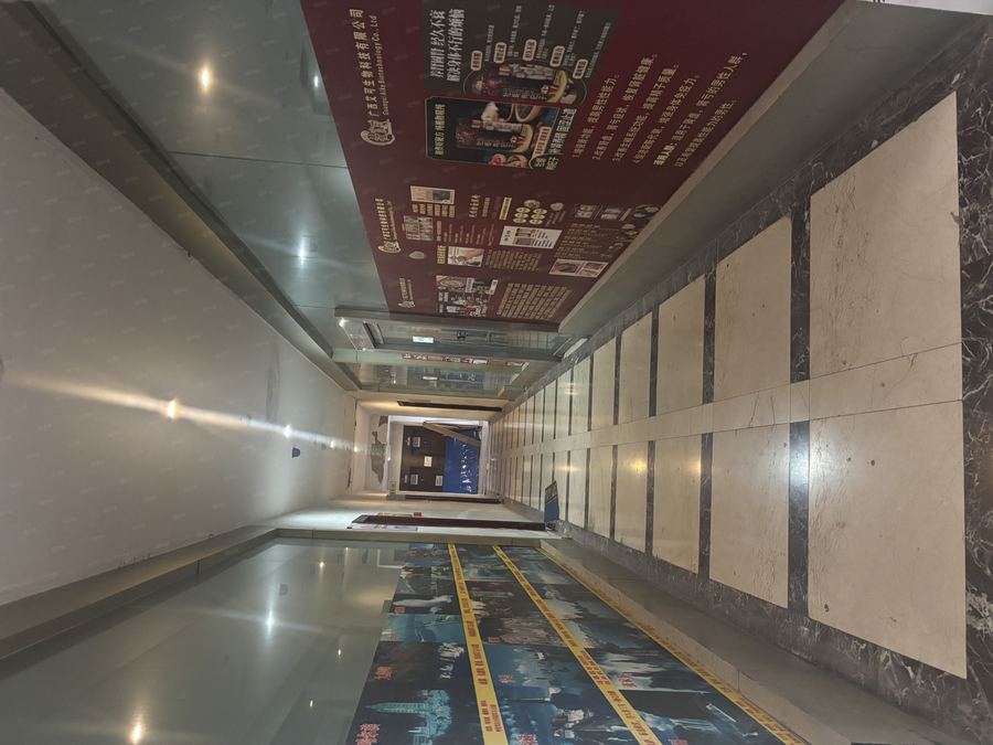 青秀区商铺 桃源路广西银河大厦50平铺面招租,成熟商圈,租金可谈 实景图