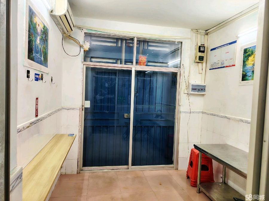 青秀区商铺 长湖路埌东二组临街商铺(青秀万达旁)) 实景图
