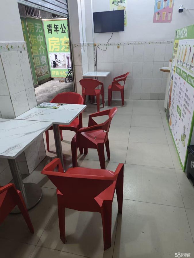 青秀区商铺 奶茶店整转,免费教技术 实景图