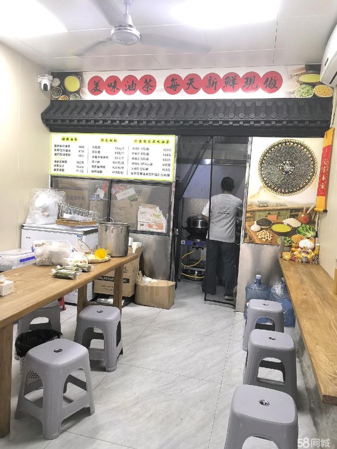 江南区商铺 农贸临街16㎡甜品铺 客群密集 实景图