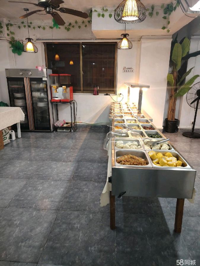 青秀区衡阳商铺 西大东门280㎡餐饮旺铺转让 实景图