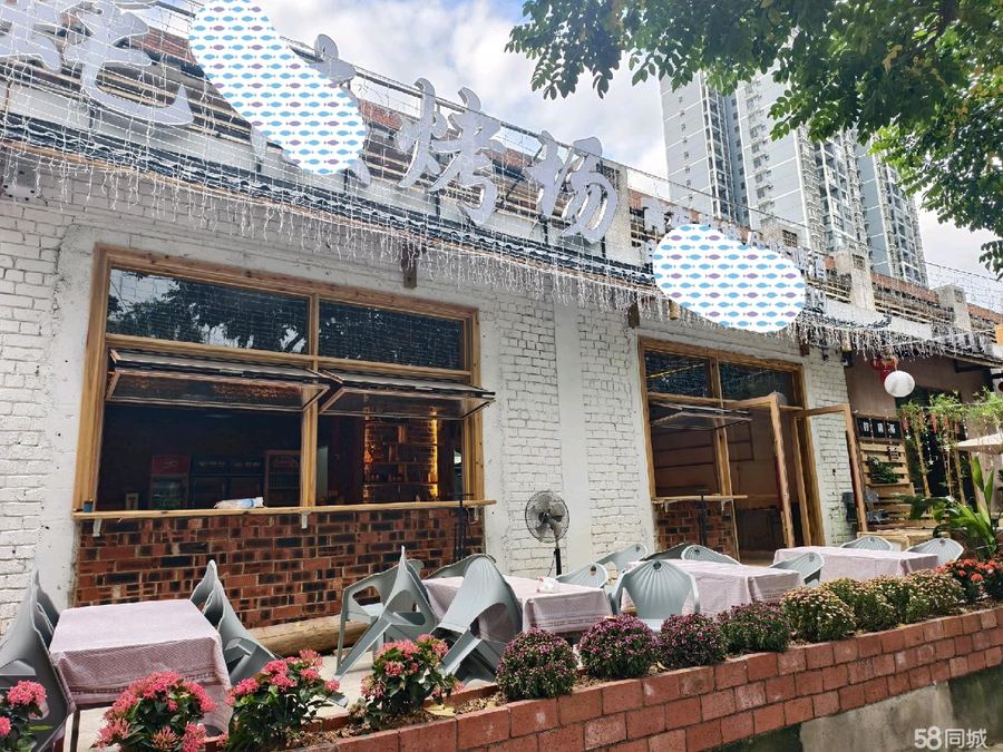 青秀区商铺 沿街商铺64㎡有外摆招租 实景图