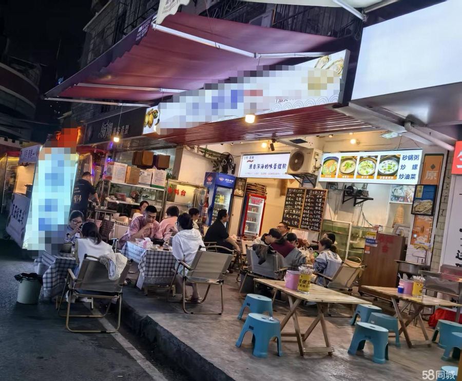 青秀区商铺 旺铺转让，双门面，门口很宽租金便宜 实景图